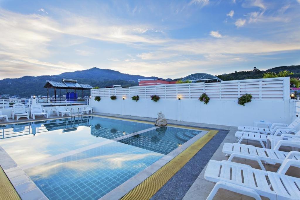 Garden Phuket Hotel Patong Kültér fotó