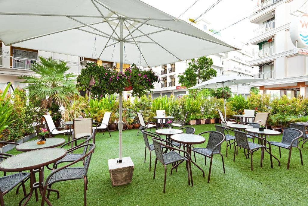 Garden Phuket Hotel Patong Kültér fotó