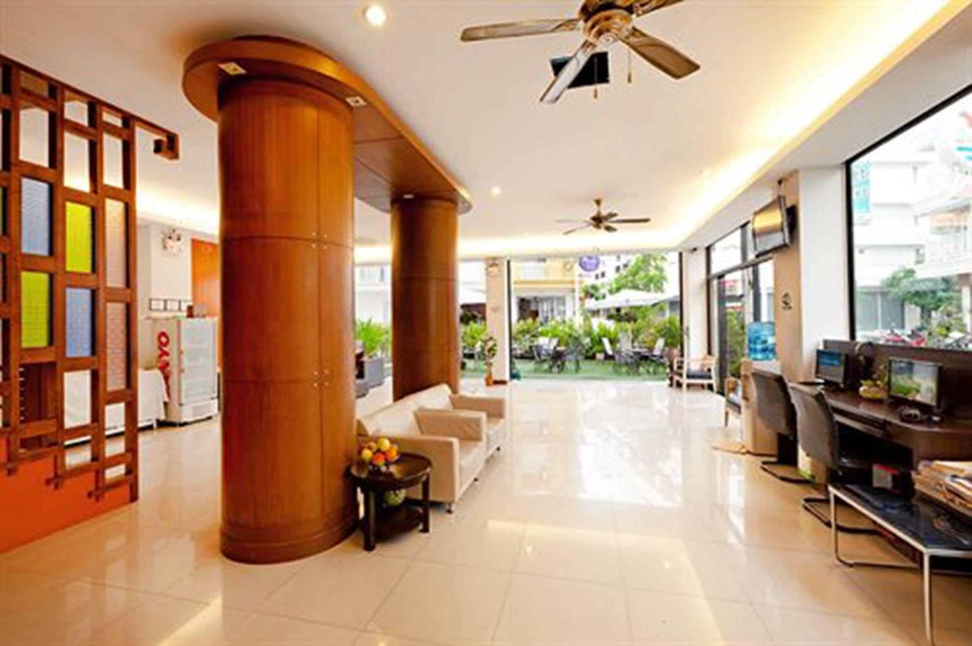 Garden Phuket Hotel Patong Kültér fotó