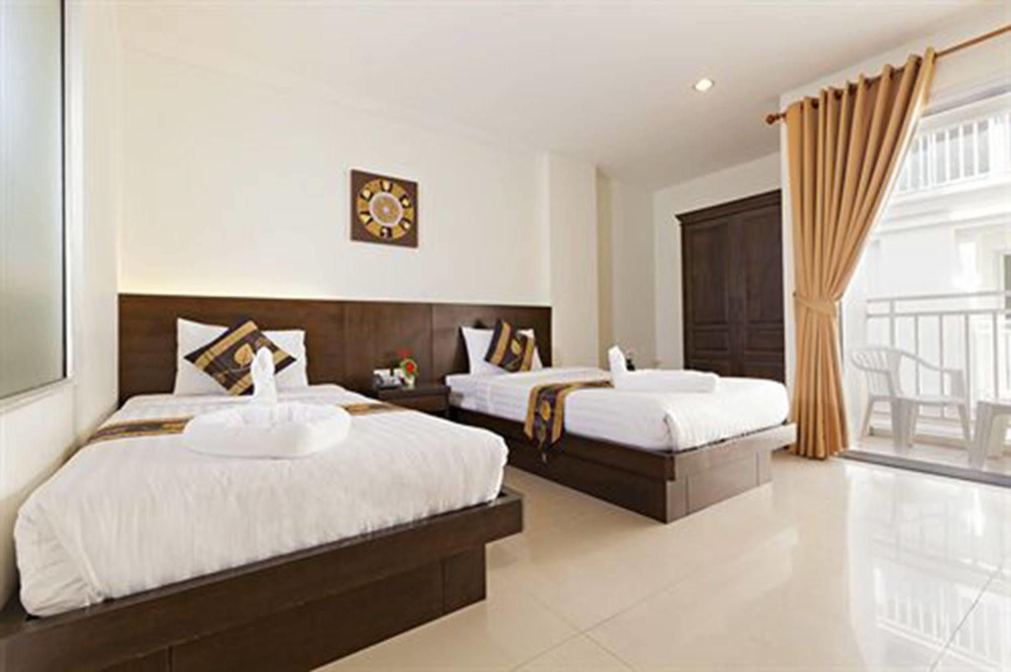 Garden Phuket Hotel Patong Kültér fotó