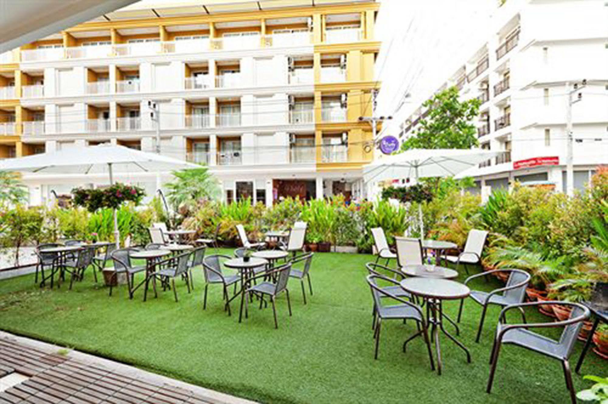 Garden Phuket Hotel Patong Kültér fotó