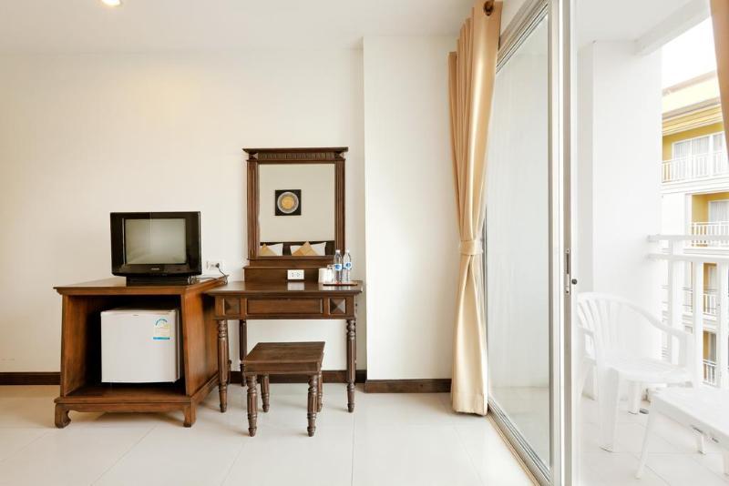 Garden Phuket Hotel Patong Kültér fotó